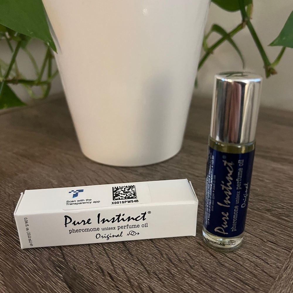Pure Instinct Original Oil